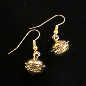 Hamburger Earrings, 24 Karat Gold Plate or Antiqued Pewter, Fast Food, Diner, Waitress, Grilling, Cheeseburger, Grill, Drive In EG597/ES497