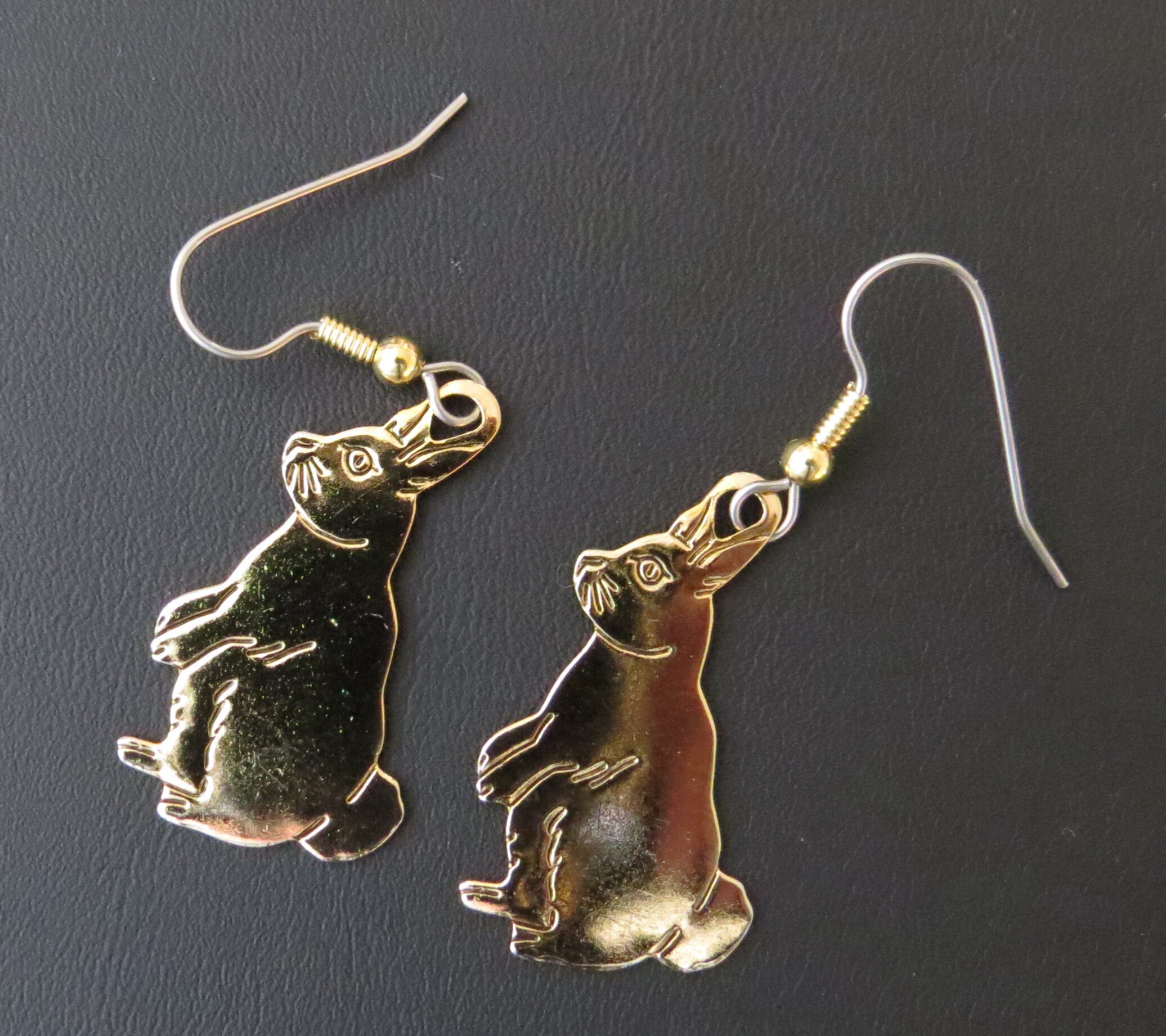 evlin bunny egg ピアス　gold 22072030_fpx.tif?$filterlrg$&