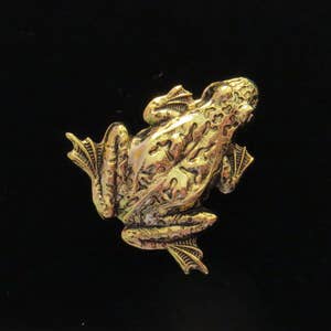 Frog Pin Brooch 24 Karat Gold Plate Toad Bullfrog Polliwog Croaker Amphibian PG370 image 1