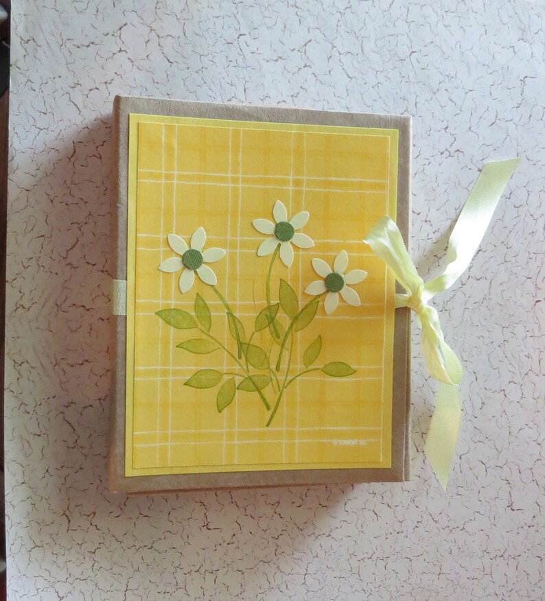 2 Friendship Refillable Card Holder Yellow 8 Cards 2 Birthday Thank You Greeting Cards Thanks for being You and More all Blank Inside