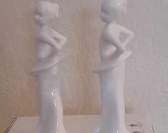 Rare royal doulton images perfect pose figurine