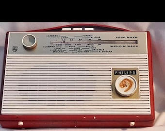 Vintage phillips Transistor Radio 1960s