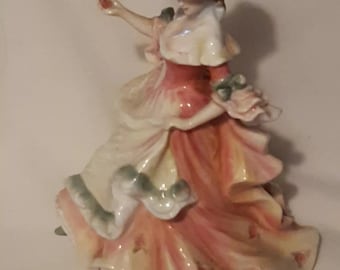 ロイヤルドルトン 1999年 フィギュリンオブザイヤー ローレン Lauren Royal Doulton Lauren Figurine • HN3975 • Figure of the Year 1999
