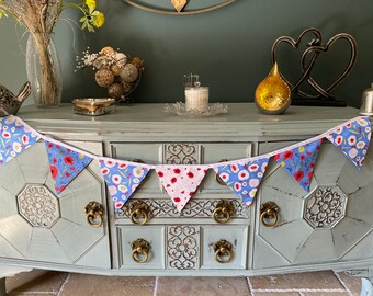 Homecrafted Floral Bunting Bright Flowers on 7 Flags - Measures just under 2 metres