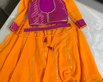 Kathak dress- kids kathak costume - 4pc set kathak Anarkali suit/Bharatnatyam dress/Indian dance/bollywood/Indian dancewear/customisable