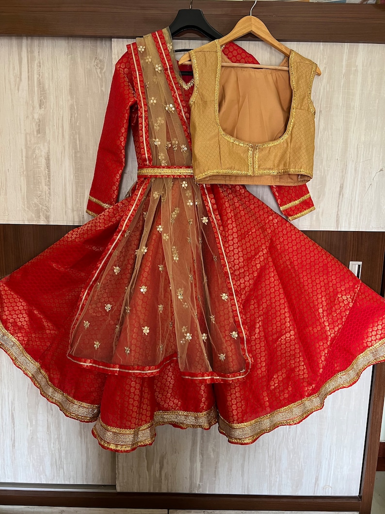 Kathak dress-indian Anarkali costume/kathak Anarkali/Bharatnatyam dress/Indian dance/bollywood costume/fully customiseable/red anarkali/ image 1