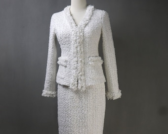 Costume sur mesure blanc crème avec glands en tweed, veste + jupe / pantalon / tailleur short / costume de mariage, remise des diplômes, discours, cadeau personnalisé