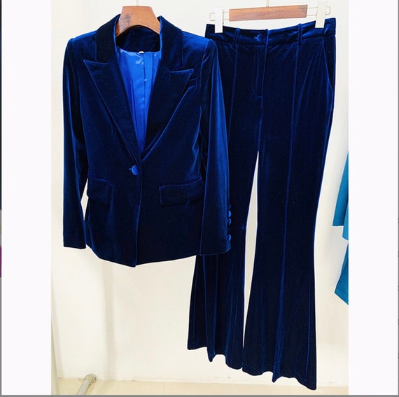  Le Suit Women's Petite Jacket/Pant Suit, Fantasy, 4P :  Clothing, Shoes & Jewelry