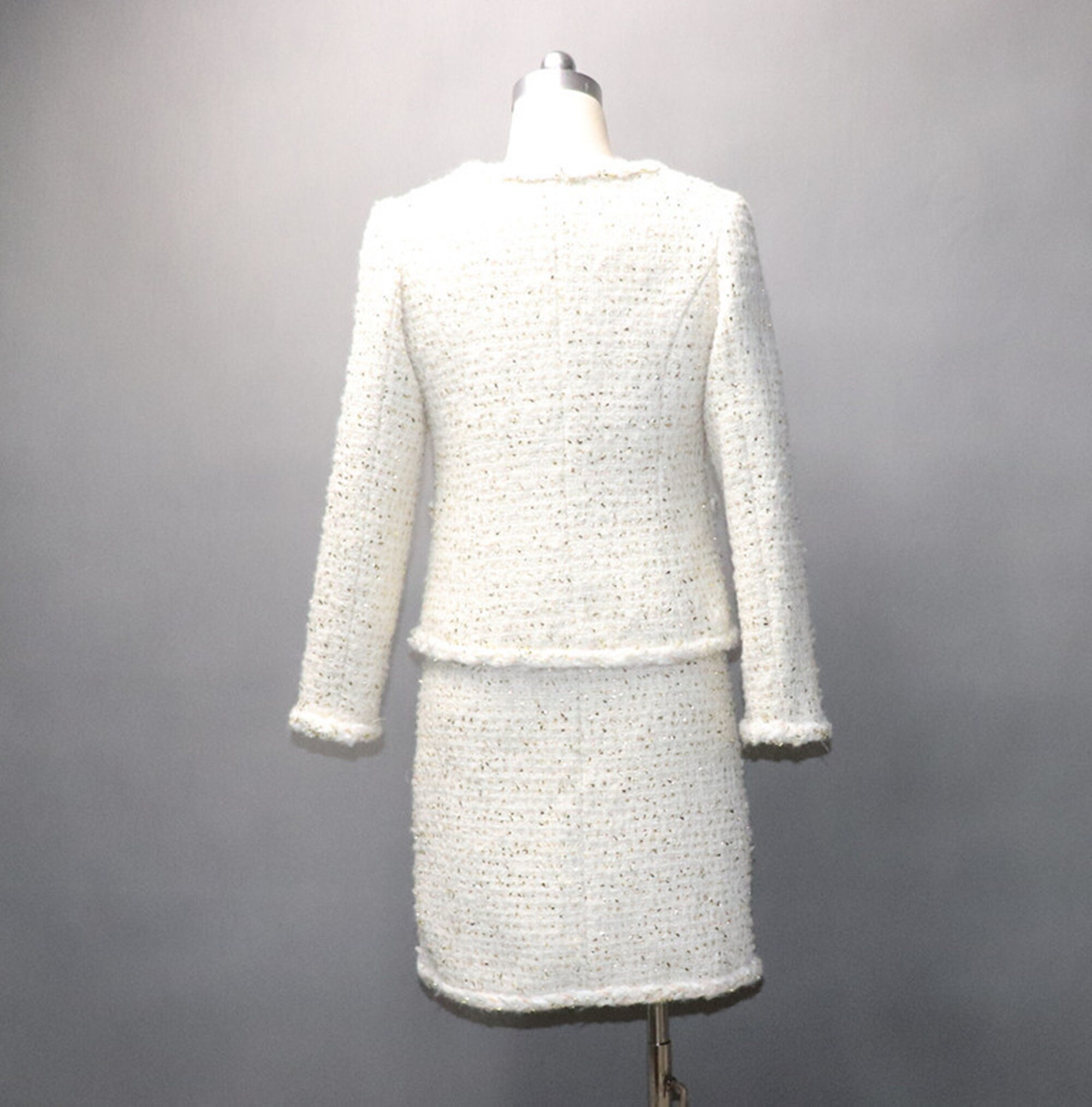 Fashionpioneer15 Women Custom Made Gold Sequinned White Wool Tweed Jacket and Skirt Suit, Winter Wedding, Speech Day, Graduation Ceremony, Formal Event