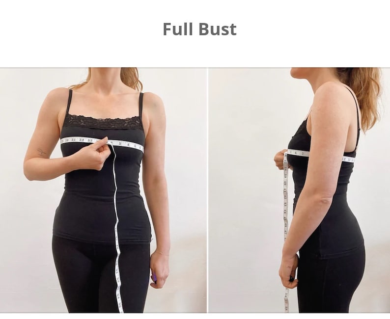 Op de afbeelding: Een persoon draagt een zwart tanktop met kant en meet haar borstomvang met een meetlint. Het meetlint geeft 81 cm aan.