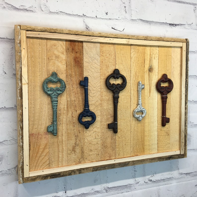 Rustic Metal Keys Wood Wall Decor Etsy