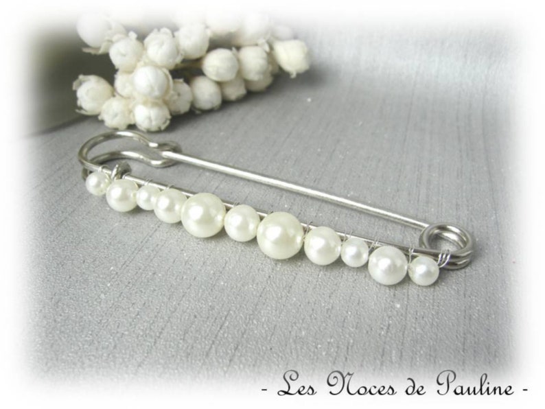 Ivory pearl train attachment, MM wedding, wedding brooch Wedding dress brooch, train lift, pearl brooch, fast shipping image 6