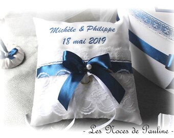 Coussin d'alliances bleu marine et blanc Dentelle personnalisé, coussin mariage, porte-alliances bleu marine