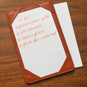 PORTA-CARTÕES DE ÍNDICE - Bloco de anotações - Cor castanha 100% couro - Bloco de notas de bolso fino para cartões 3x5 - Pasta de bolso - Carteira Padfolio Pocketpad