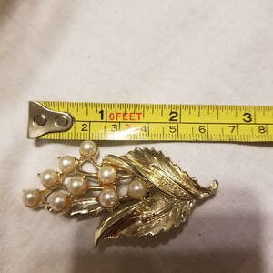 Vintage Pearl brooch/pin vintage brooch, vintage pin image 4