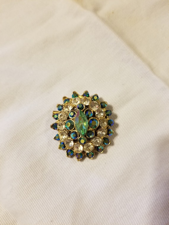 Vintage brooch,vintage  iridescent stone brooch - image 1