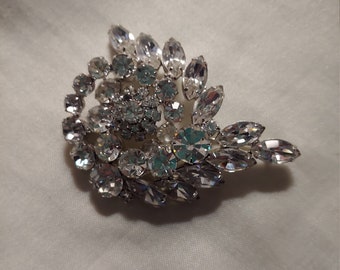 Vintage rhinestone pin brooch, vintage brooch, vintage pin