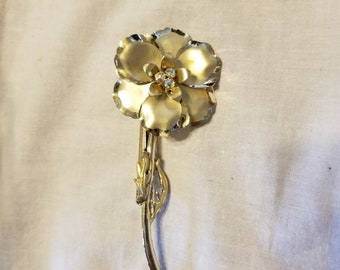Large Vintage flower brooch , large Vintage pin/brooch, flower pin, flower brooch