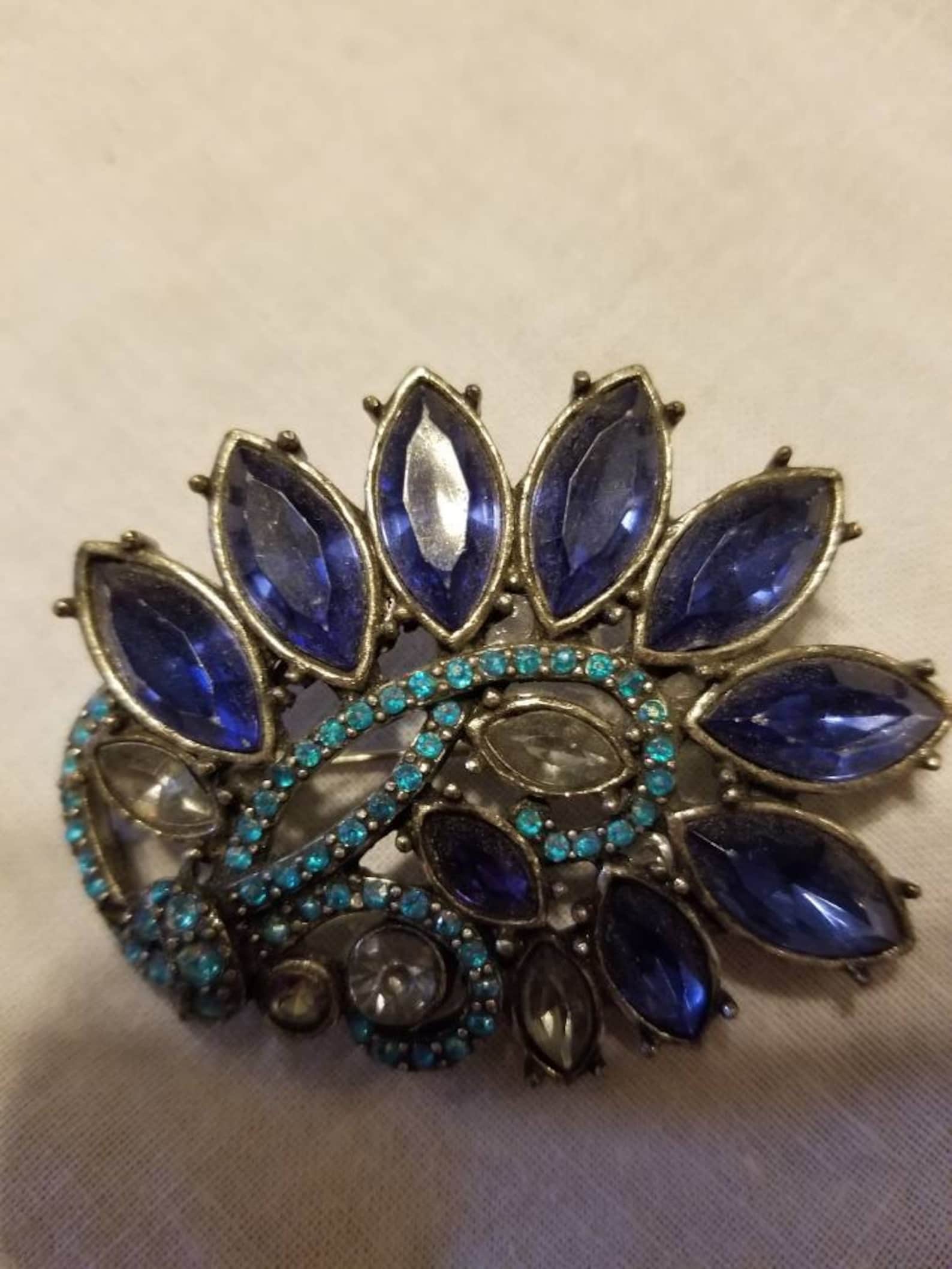Vintage Blue Stone Brooch Vintage Brooch Vintage Iredescent Etsy