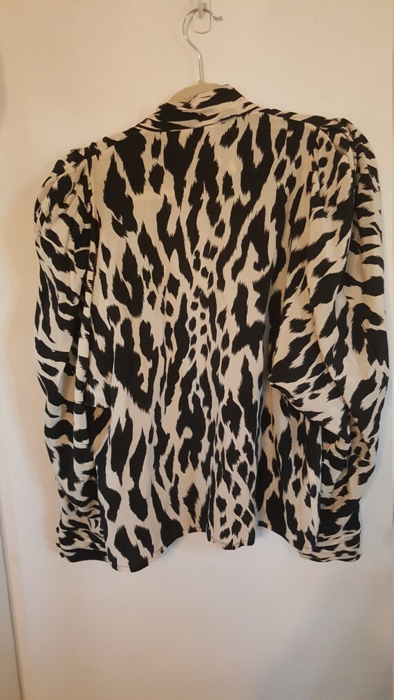 Vintage Oleg Cassini silk blouse,Oleg  Cassini silk blouse, Oleg Cassini blouse. View 5