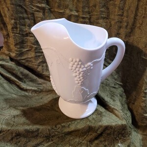 Vintage large milk glass pitcher, vintage pitcher, milk glass pitcher.