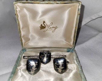 Vintage stetling silver cuff links and tie tack. Vintage long jewelers tie tack and cuff links