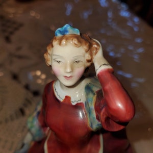 Royal doulton &quot; blithe morning&quot; figurine. Royal doulton figurine, royal doulton