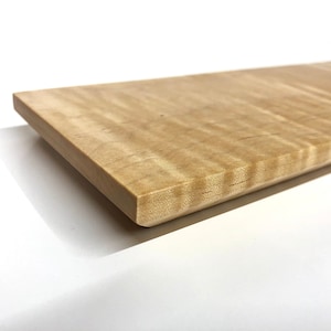 Floating shelf