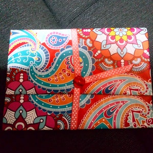 Bolsa de papelão reciclado ecologicamente correta