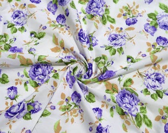 Tela de algodón con rosas moradas: estampado floral vintage, material para acolchado