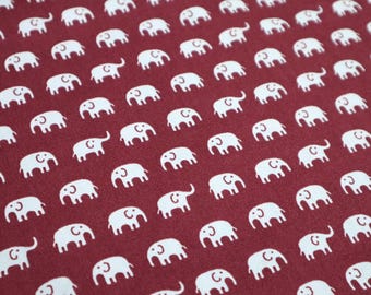 Katoenen stof olifant - Grijze olifanten op roodbruin