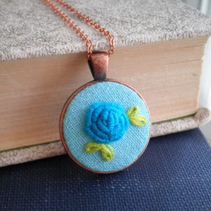 Mother&#39;s Day Rose Layering Necklace - Blue Flower Embroidered Stacking Necklace - Boho Flower Pendant - Embroidery Necklace Mom Jewelry Gift