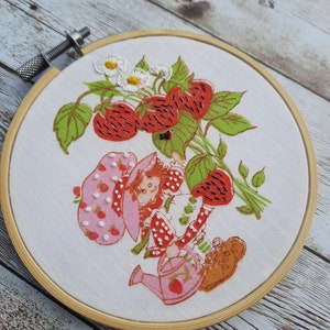 Vintage Strawberry Shortcake Embroidery Hoop Art Made To Order Upcycled Retro Strawberry Shortcake Wall Hanging Cartoon Art Home Decor Gift Watering can