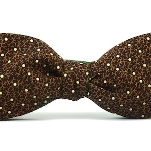 Double sided brown bow tie,Reversible bow ties,Dark brown bow tie,Green bowtie,Brown with White Polka,Chocolat bow tie,Noeud papillon marron