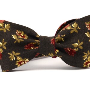 Bow tie brown floral,Self-tie brown bow tie,Double-sided bowtie,Brown Bow Ties,Men&#39;s bow tie,Burgundy bowtie,Bowties,Noeud papillon bordeaux