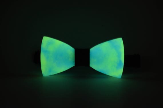 glow in the dark bow tie