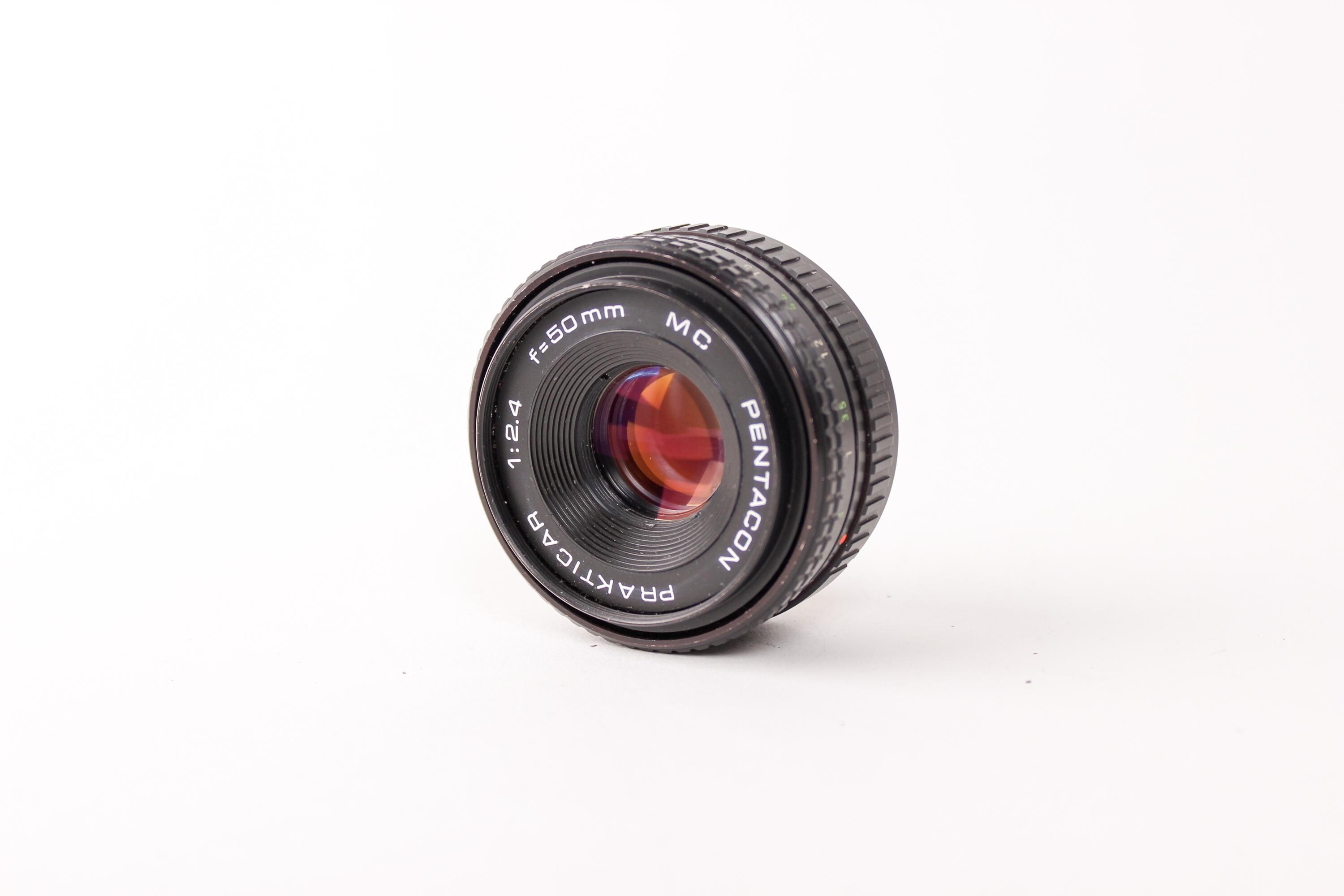 MC Pentacon Prakticar 50mm F/2.4 Vintage Manual Focus Lens