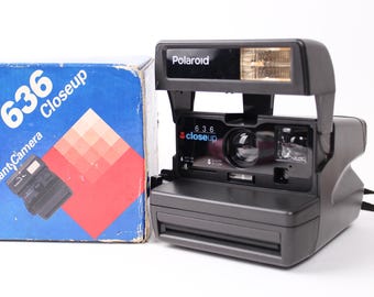 Polaroid 636 Closeup Camera | Vintage Instant Camera | Uses 600
