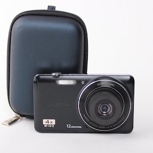 Olympus VG-110 D-735 12.0MP Digital Camera black color