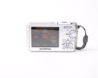 ジャンク品OLYMPUS μ 760 & μ 1060 セット Vintage Olympus Mju 760 Digital Camera, 7.1 MP Retro Ultra Zoom - Etsy