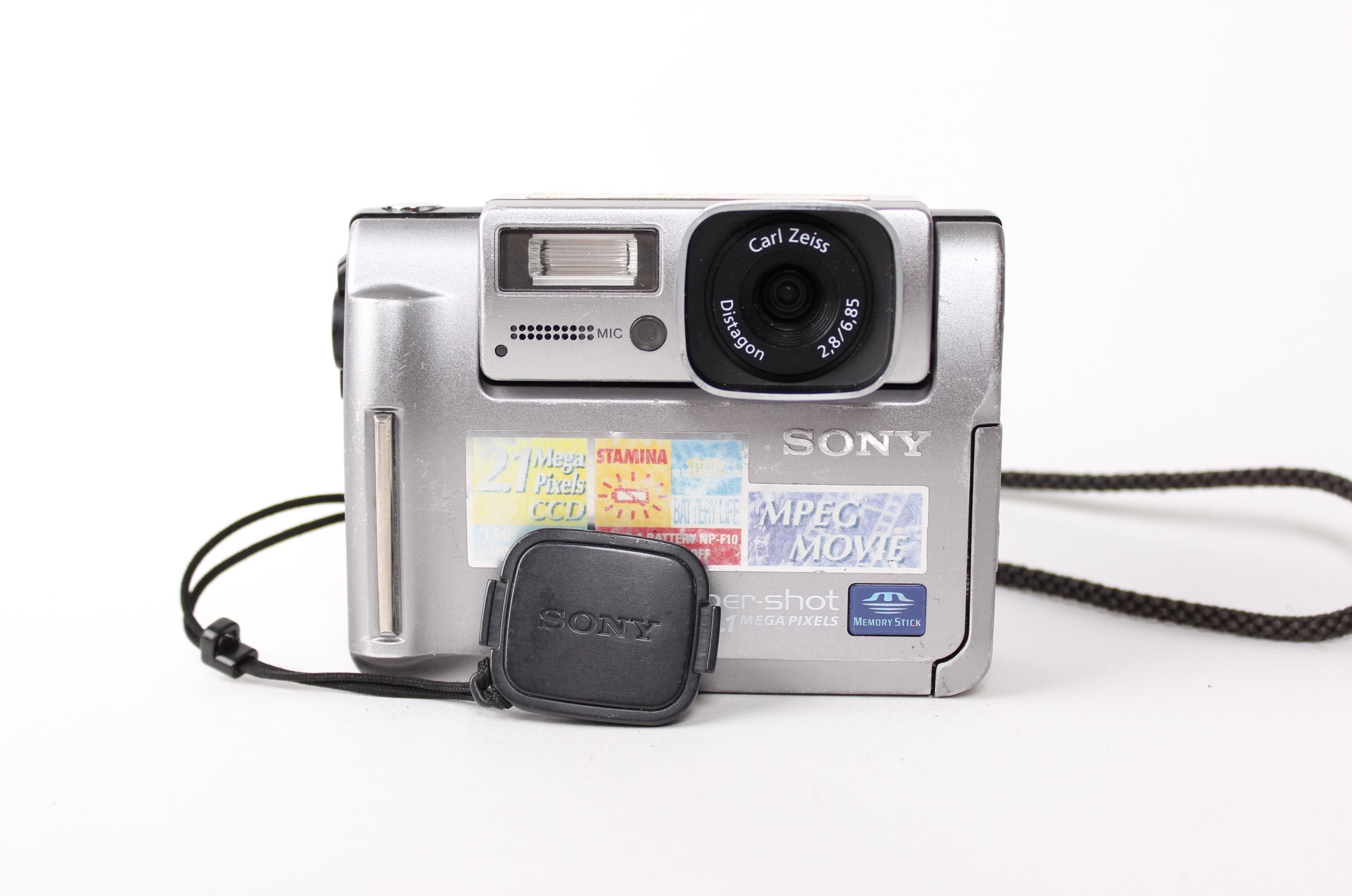 ソニー　SONY Cyber-shot デジタルスチルカメラ　DSC-F55 Sony Cyber-shot DSC-F55 Digital Camera Vintage Rotating Lens Retro