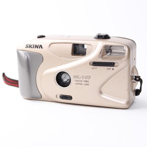 Vintage Skina SK-107 35mm Film Camera - Point & Shoot Retro Classic