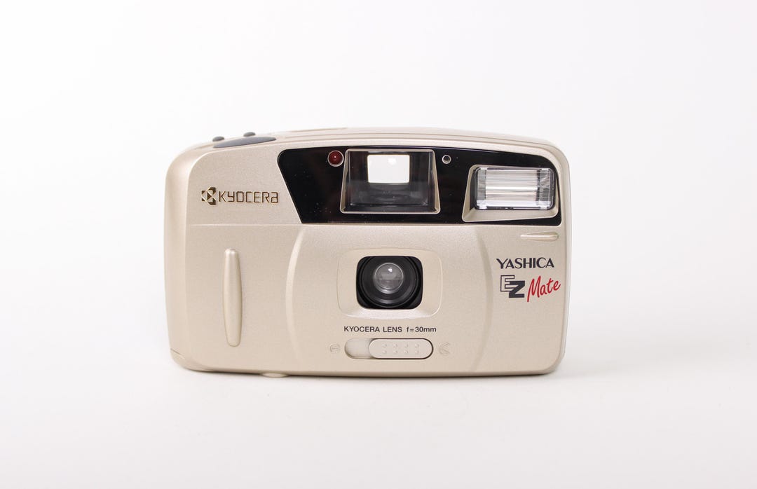 Vintage Kyocera Yashica EZ Mate 35mm Film Camera, Retro Point