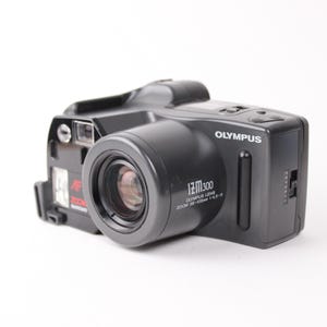 Olympus IZM 300 vintage 35mm Film Camera