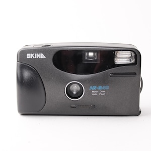 Vintage SKINA AW240-filmcamera: compact richten en fotograferen