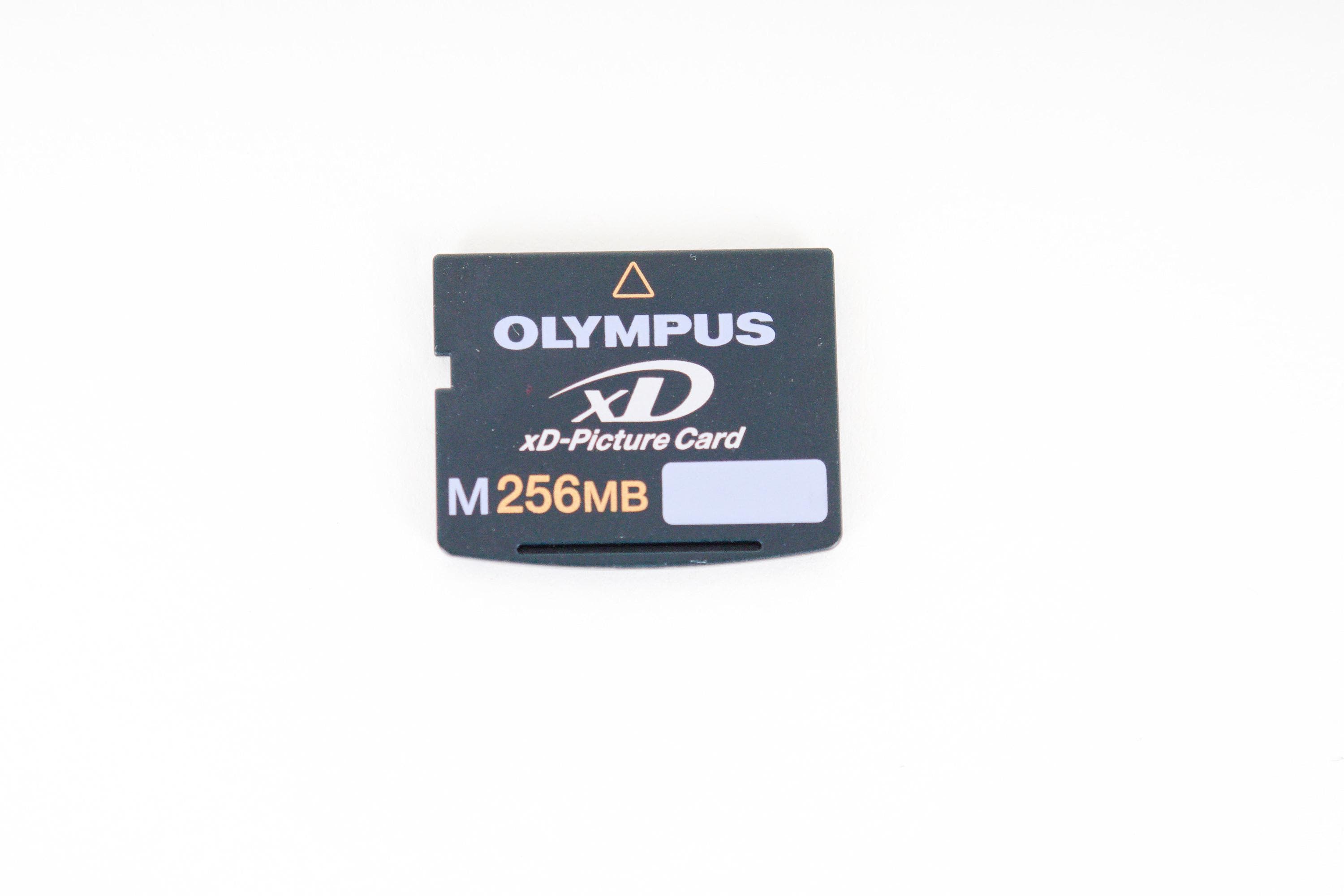 OLYMPUS μ-DIGITAL 600 生活防水　XDカード2枚付き Xd-picture Card Olympus M 2GB 1GB 256MB 128MB 64MB Fujifilm