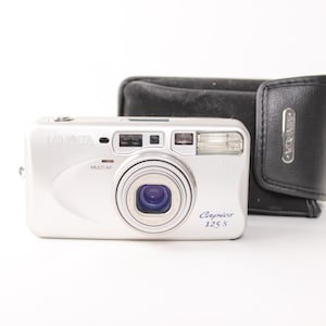35mm compact camera Minolta Capios 125s vintage point and shoot zoom film camera