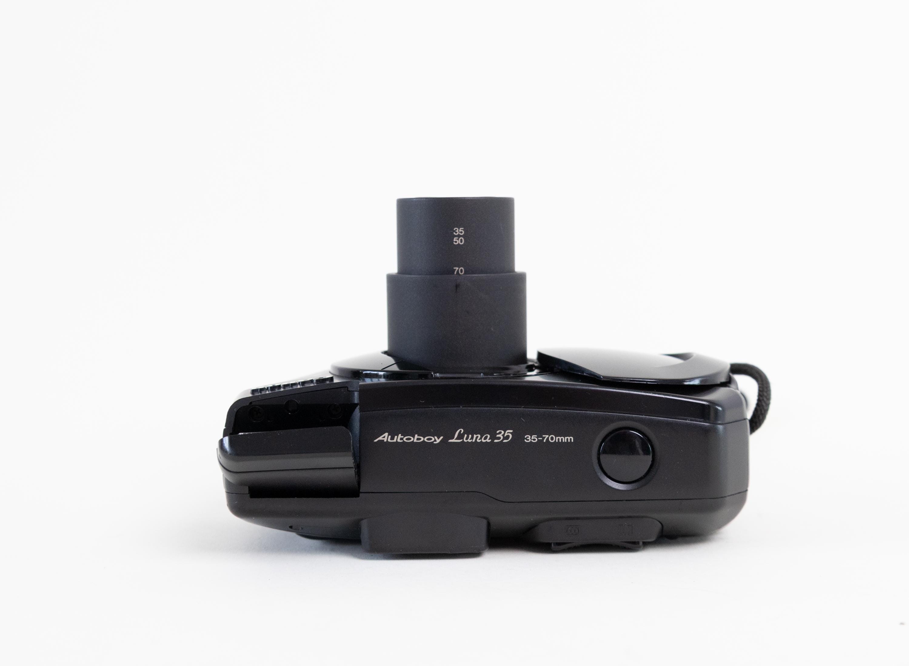 Canon Autoboy Luna 35 Sure Shot 70 Zoom 35mm Film Camera Point and
