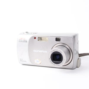 Olympus Camedia C-310 Zoom – 3.2MP Digital Camera with 3x Optical Zoom