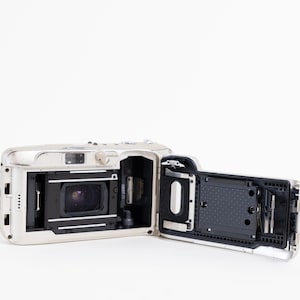 Vintage Olympus Mju Zoom Stylus 35mm Film Camera image 7
